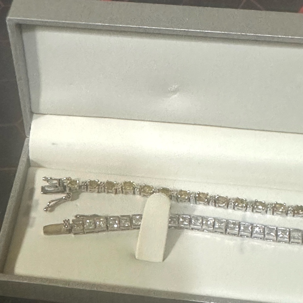 Sterling Silver line bracelet
